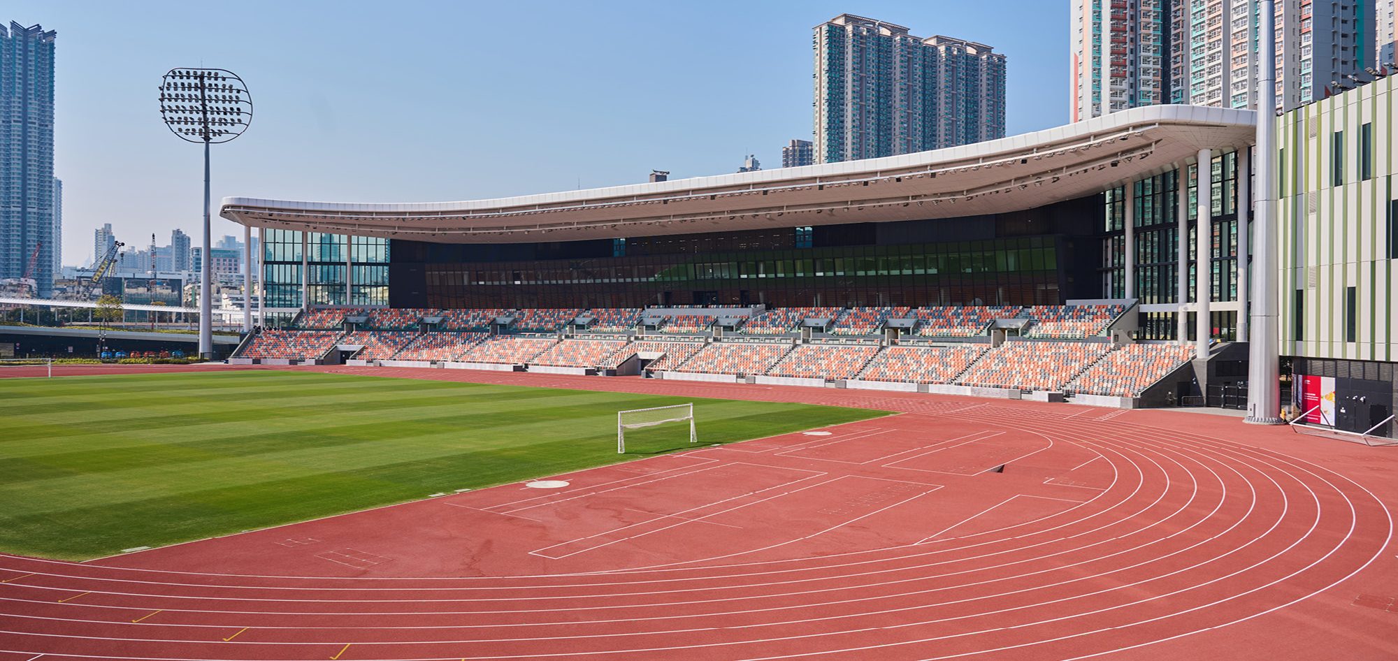 马不停蹄！美媒：东契奇已乘坐私人飞机返回美国