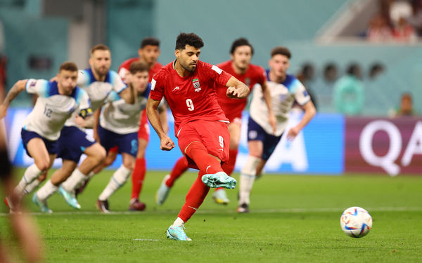 Here we go！罗马诺：16岁后卫奥多涅斯将于2028年加盟切尔西