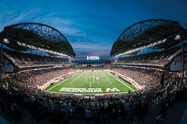 英媒：曼联对多特边锋阿德耶米感兴趣，但球员倾向于加盟阿森纳